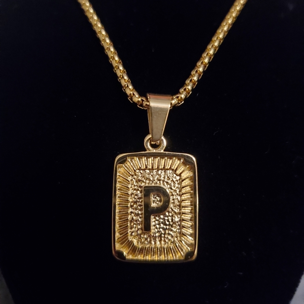 New Gold Plated Initial "P" Box Chain Neck⦠- Picture 1 of 7